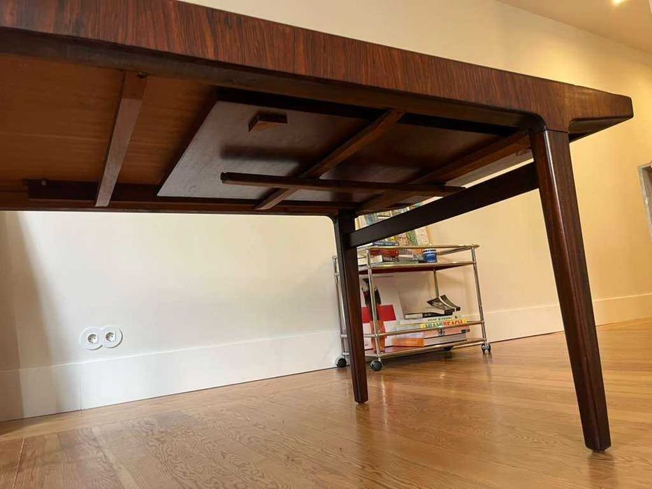 Mesa de Jantar Dinamarquesa Pau Santo | Vintage