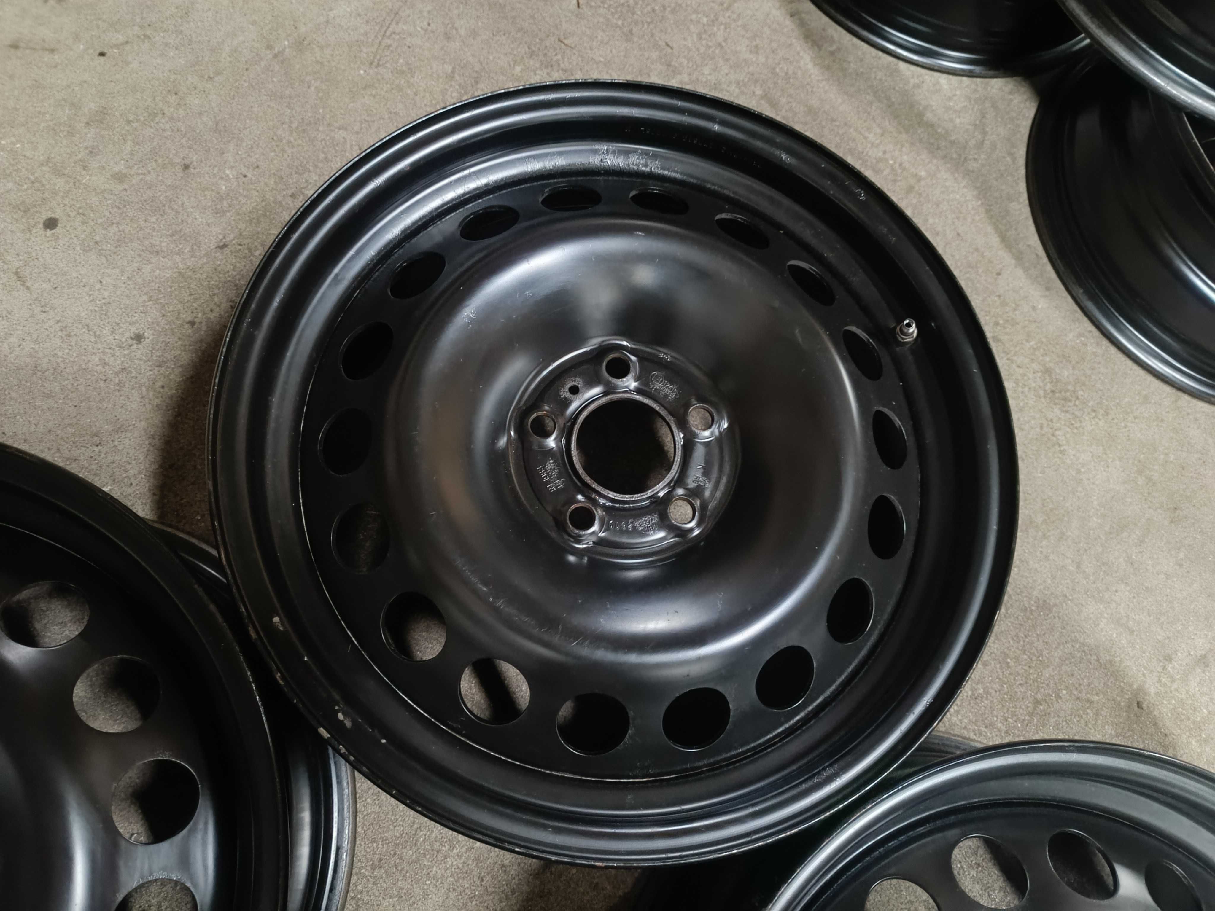 Felgi stalowe FORD 7Jx17", ET52,5 5x108 NR FS155