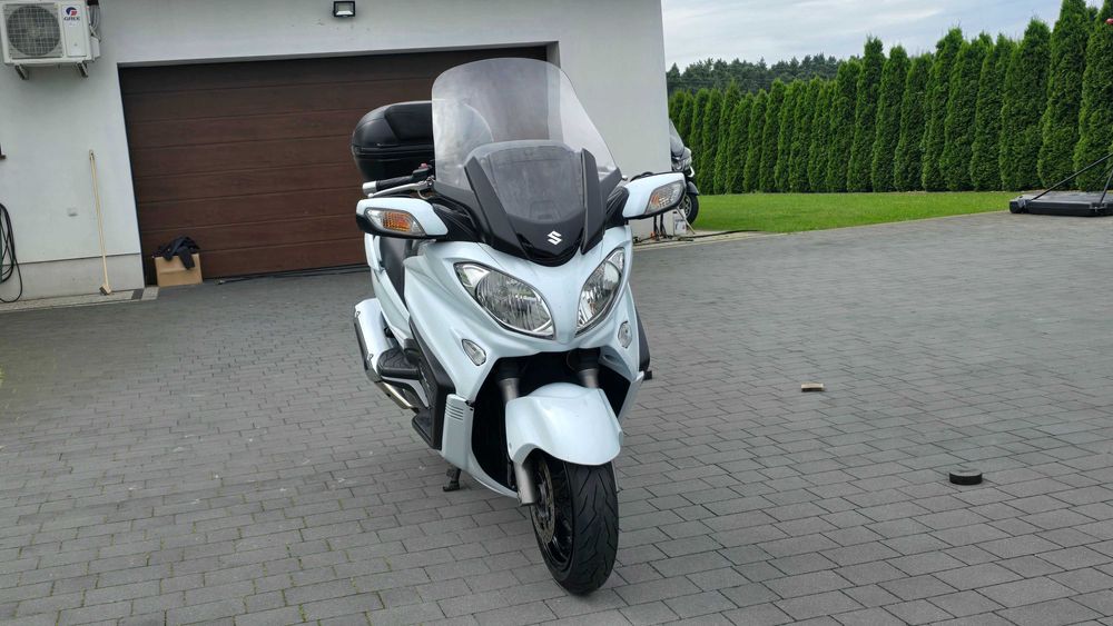 suzuki BURGMAN 650  -  2014r  - abs  -- oryginał  -- mały przebieg