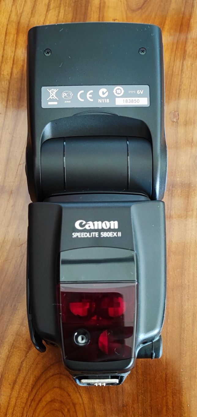 Canon Speedlite 580EX II lampa błyskowa