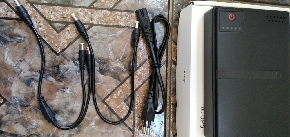 Источник бесперебойного питания UPS для роутера, камеры