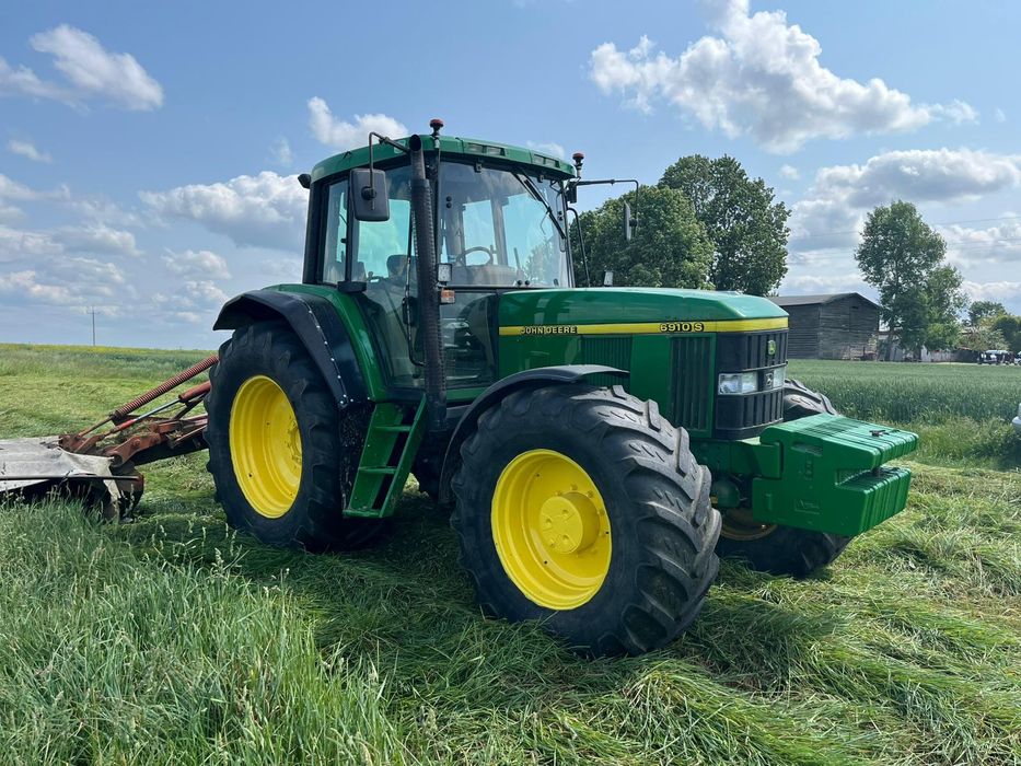 John Deere 6910s pneumatyka tls
