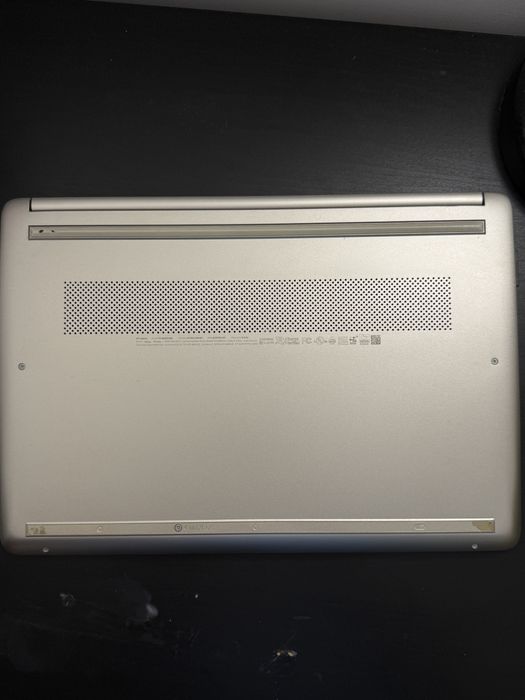 Laptop HP 14-dq0xxx