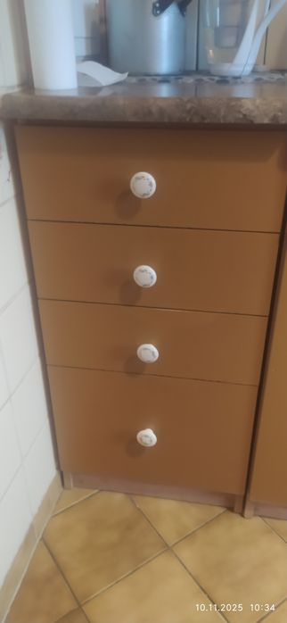 Oddam za Darmo: Szafki Kuchenne na działkę czy warsztat