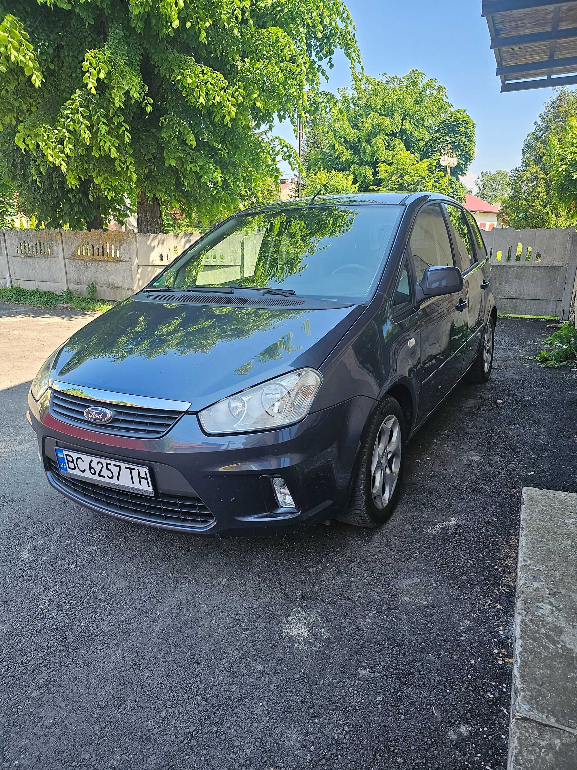 Продам Ford C-Max 2009 року бензин 1.6