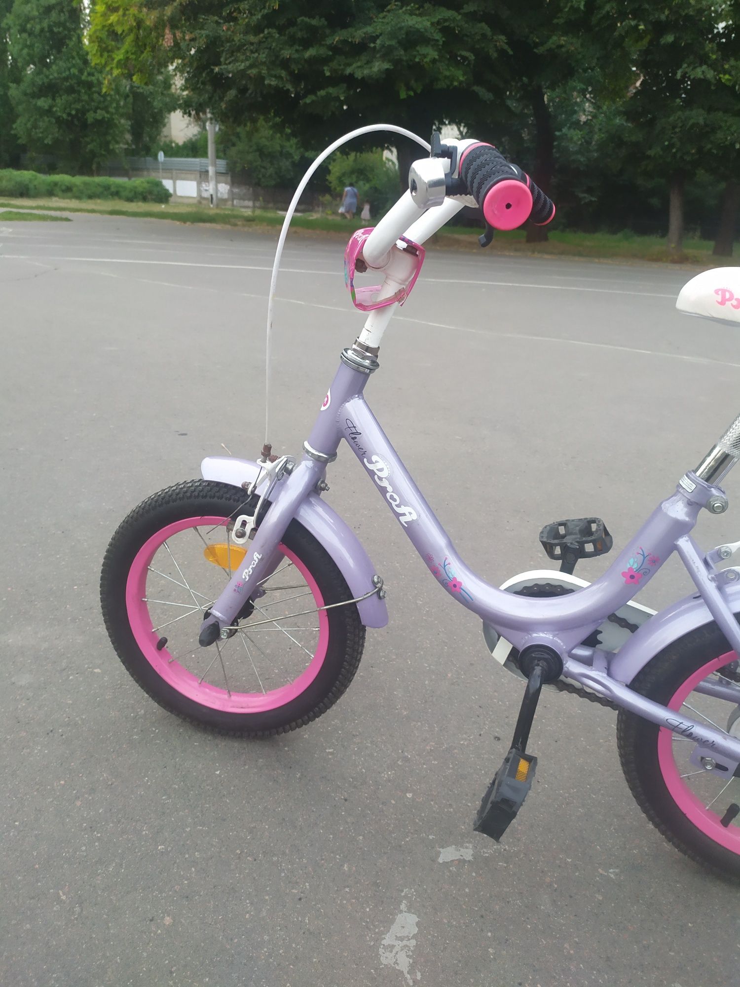 Велосипед profi для дівчинки 14 дюймів колеса