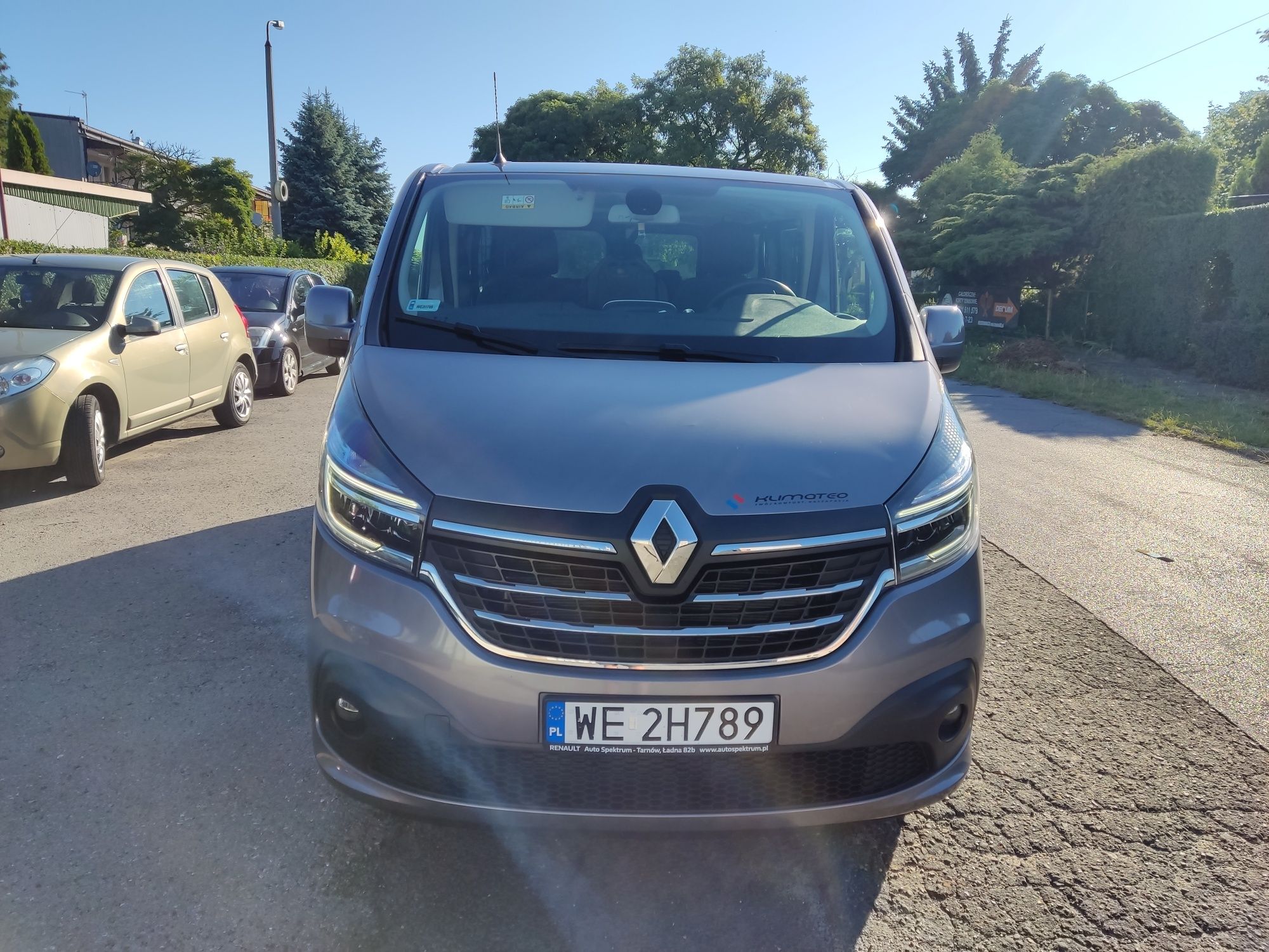 Wynajem bus  VIP komfortowy 8 osob Automat