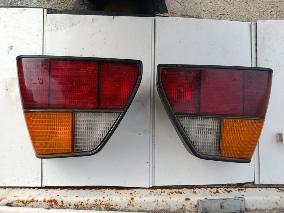 Фонарі задні Volkswagen Golf.Стан як на фото.Ціна вказана  за одну шт.