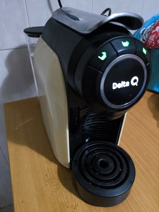 Máquina de café Delta Q