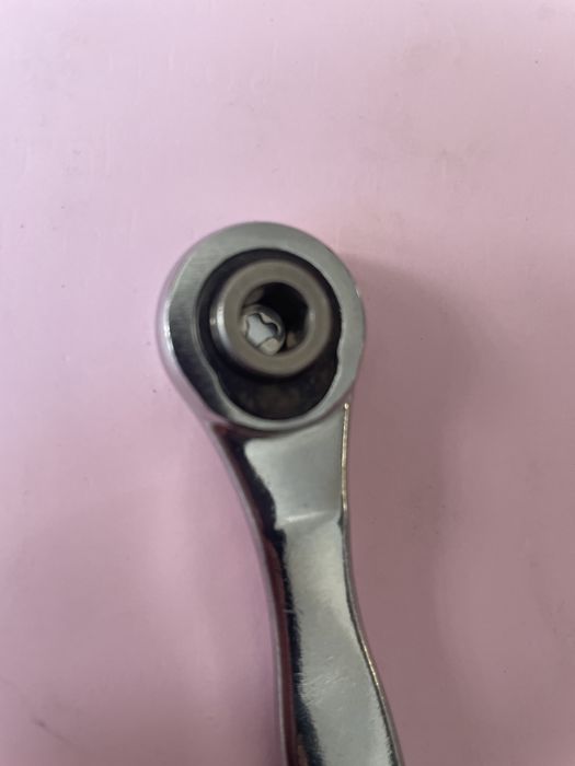 Вороток реверсний Міні трещотка 1/4 72 зубцева