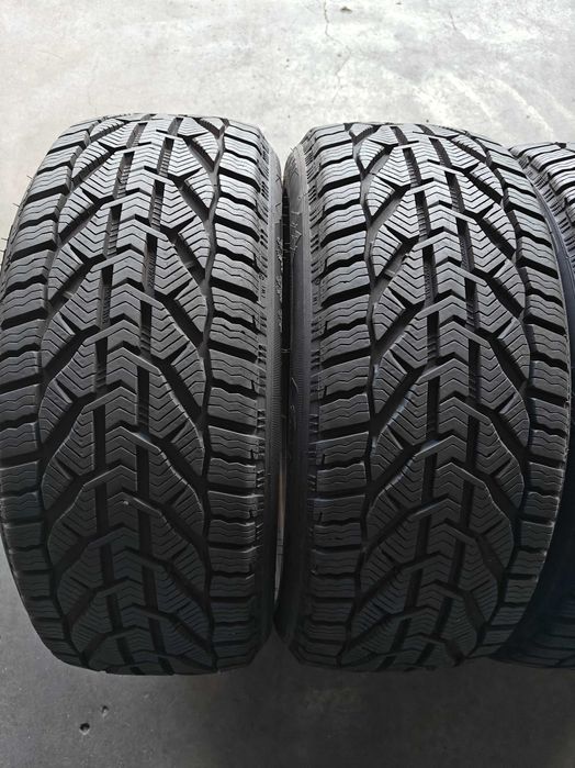 різноширокі R18 225 45/ 245 40 Tigar Taurus Winter в ідеалі