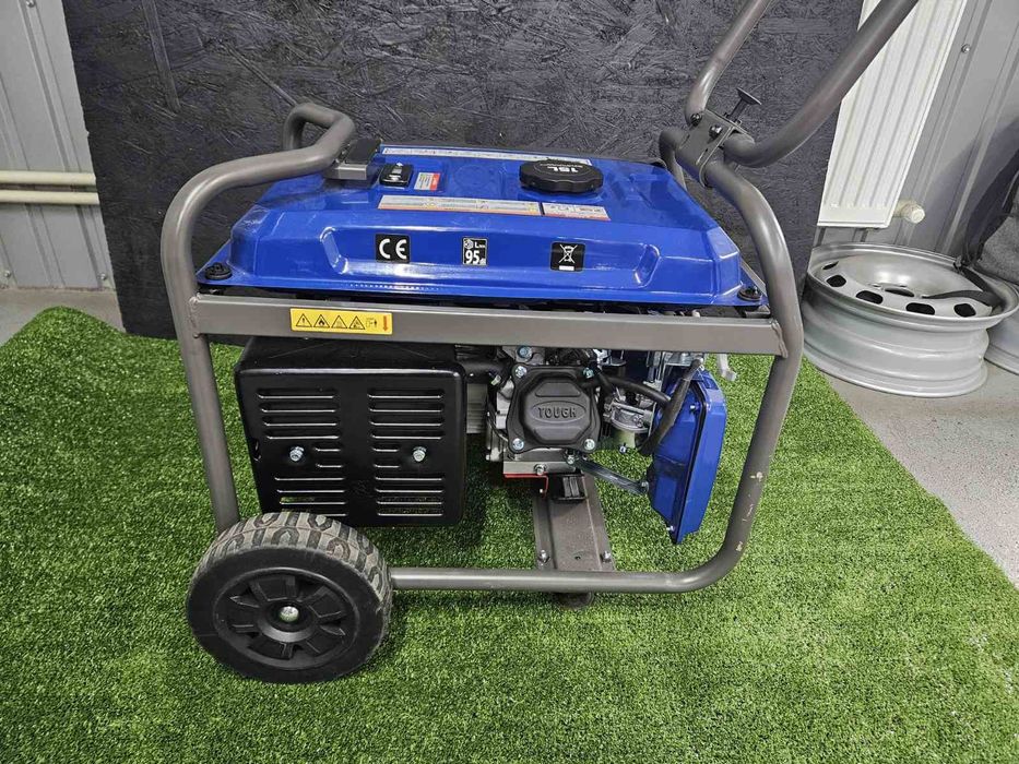 Продам Генератор бензиновий 
Ford Power FG4050