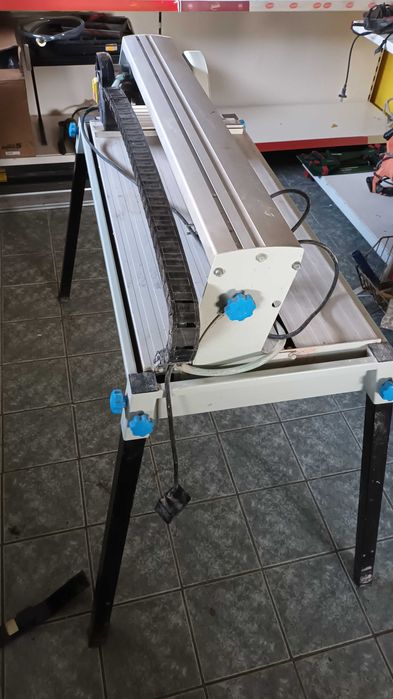 Sprzedam przecinarkę do plytek