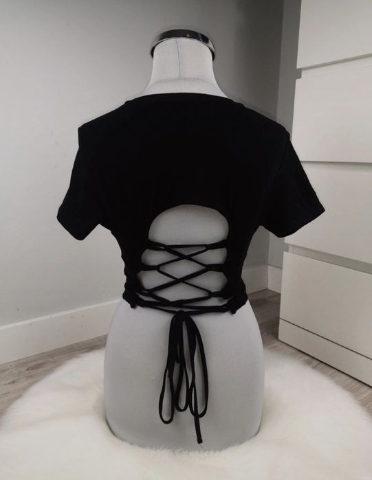 Czarny t-shirt Sinsay XS/34 crop top bluzka koszulka czarna basicowa w