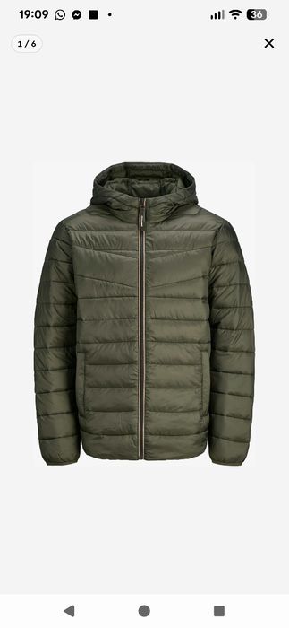 Casaco (S) Verde escuro por abrir.