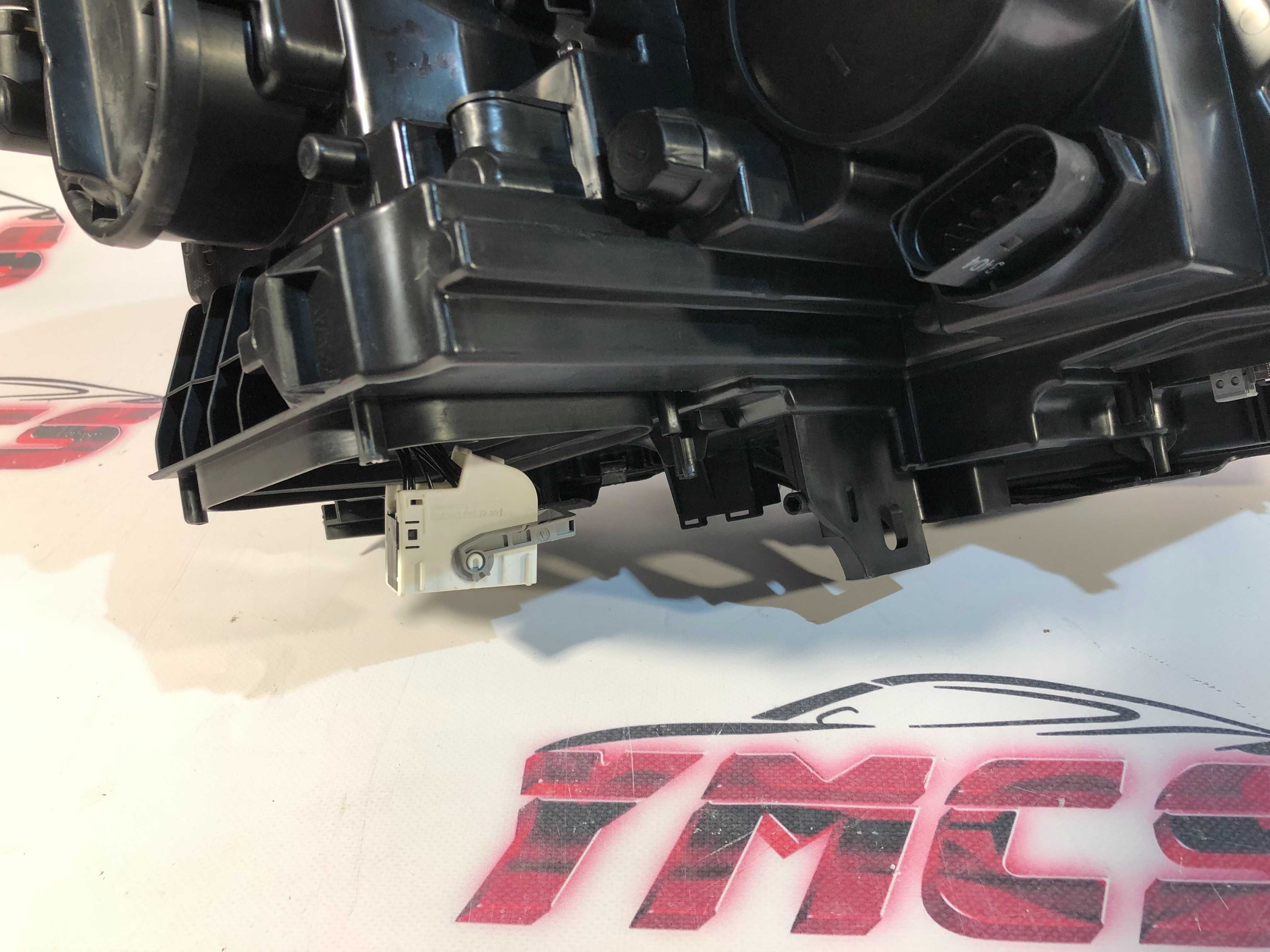 Farol Frente Otica MERCEDES GLA X156 BIXENON ESQUERDO ORIGINAL