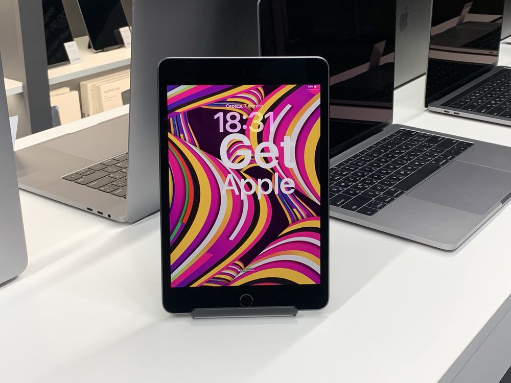 IPad Mini 5 2019 64GB Wi-Fi  ГАРАНТІЯ Київ Олімпійський #2635