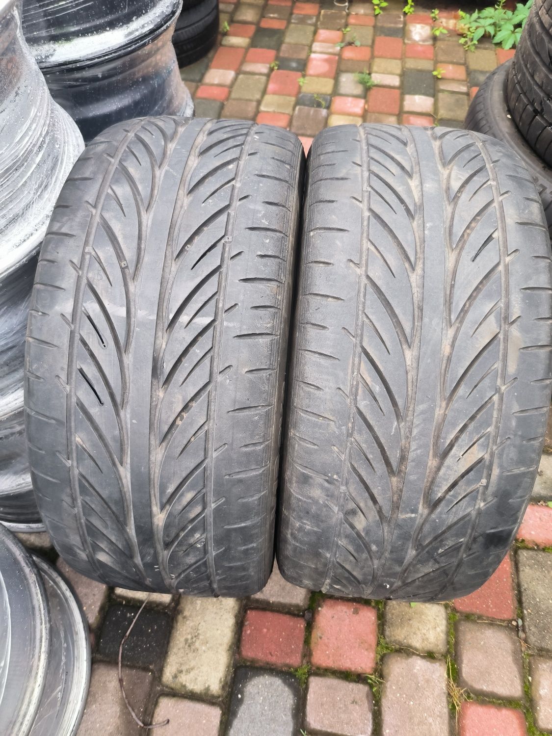 Opony letnie 19 Hankook Ventus V12 Evo - 255/40 19