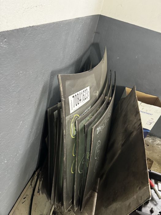 Лобове скло бокове заднє mercedes ml w204 w163 w164 w211 w203