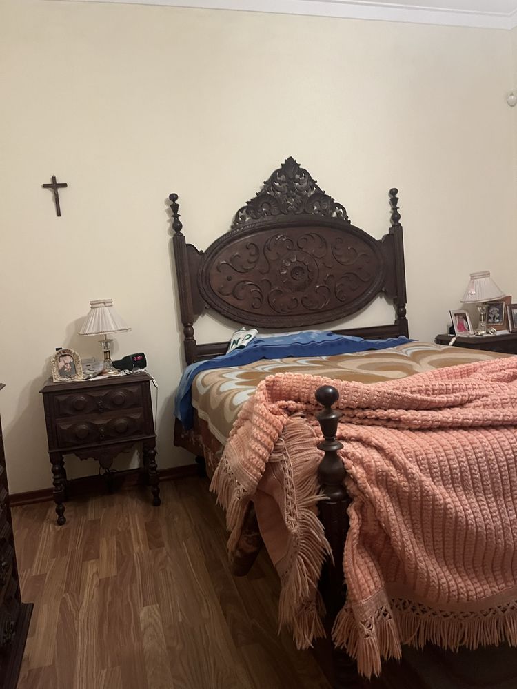 Conjuto de quarto estilo século 17