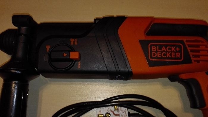 Młotowiertarka Black+Decker KD860 +gratis