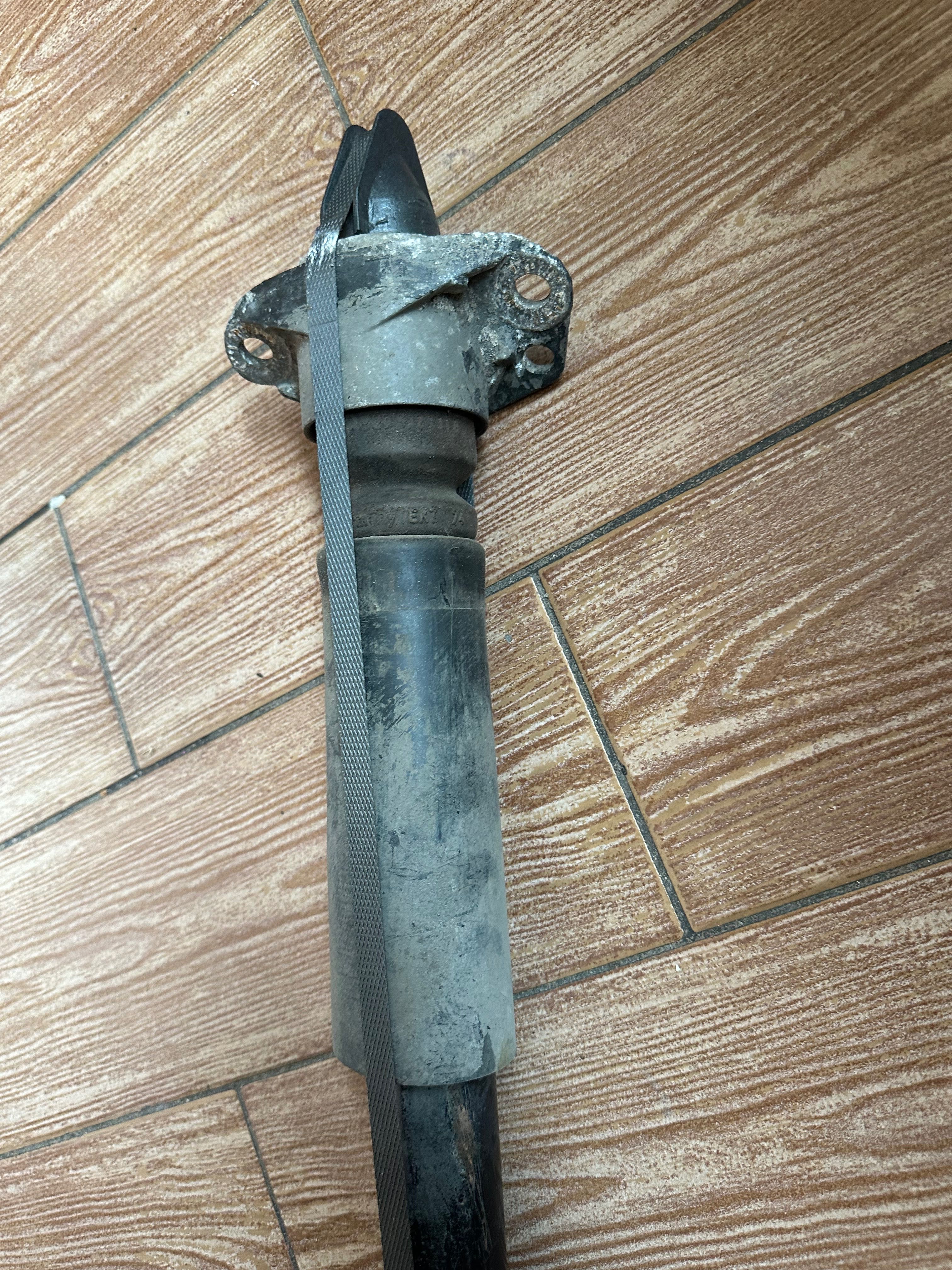 Задній амортизатор VW polo, Fabia bne-a958 19-109589