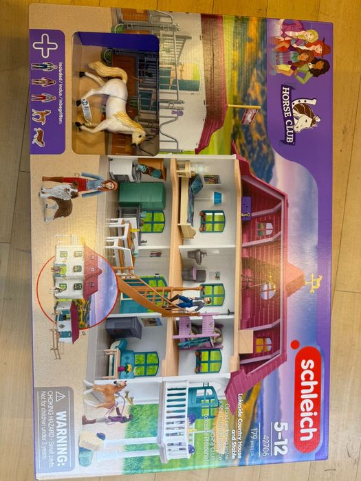 Schleich Dom/ Stadnina z końmi