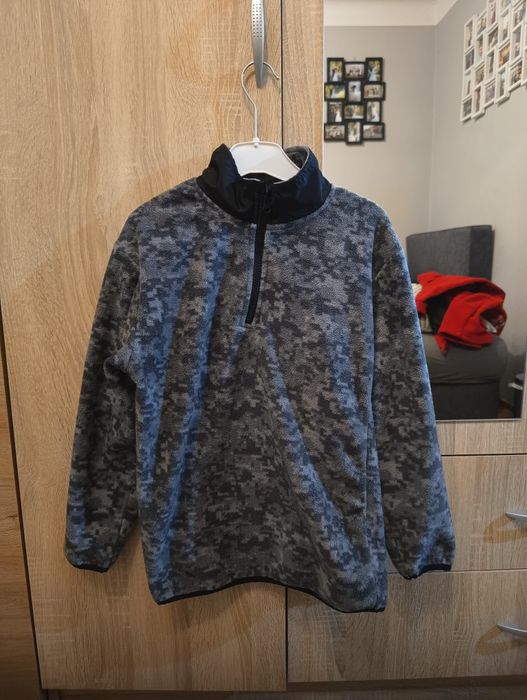 Bluza polarowa chłopięca moro rozmiar 134/140