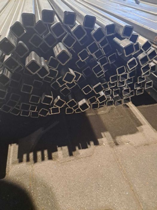 profil stalowy 20 x 20 x2 stal czarna konstrukcje regały stelaż /BYTOM