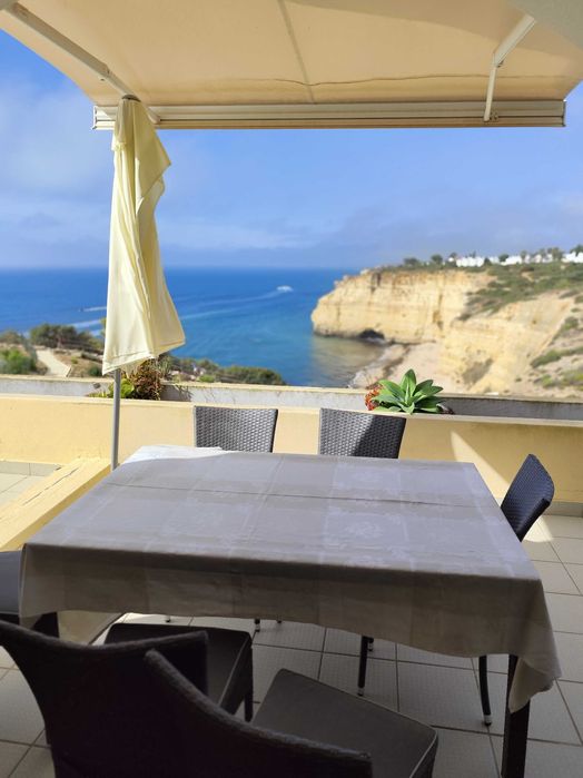 Apartamento T2 com Vista EXCLUSIVA sob a praia