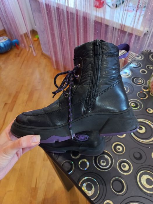 Зимові ботінки на дівчинку