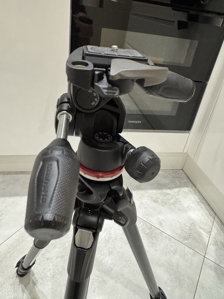 Statyw Manfrotto 290 Dual z głowicą i torbą