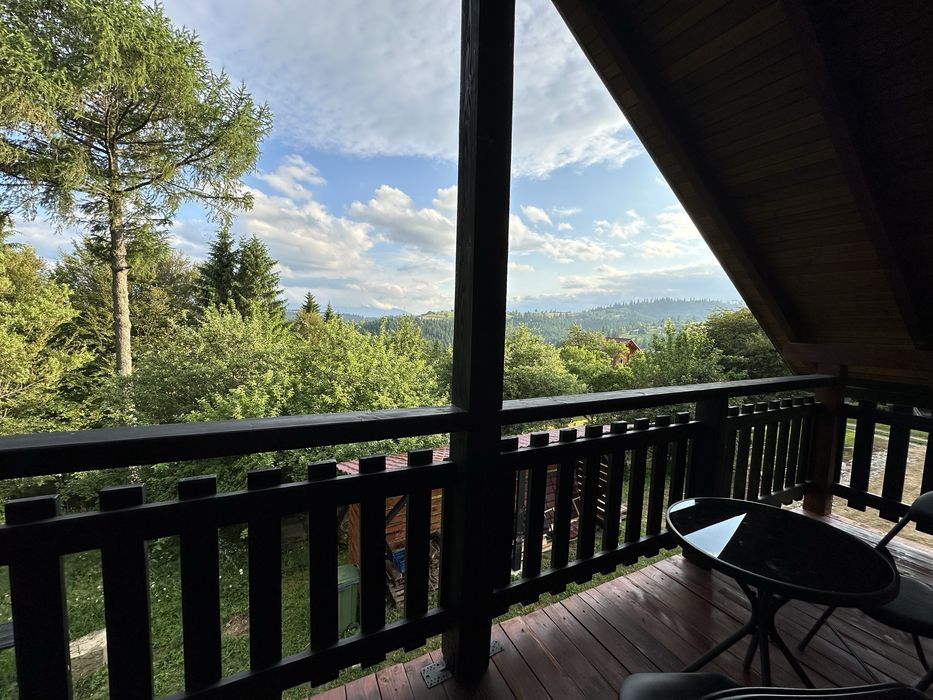 Відпочинок в Карпатах / Житло подобово / Яблуниця