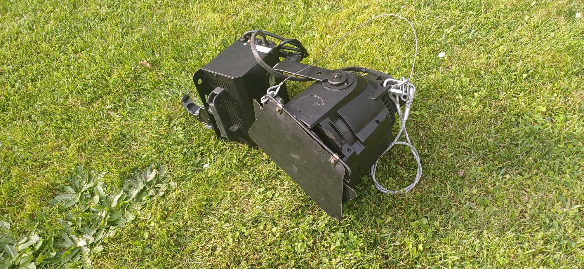 Reflektor sceniczny teatralny filmowy lampa MSR 575 Spot 600 W Gx9.5