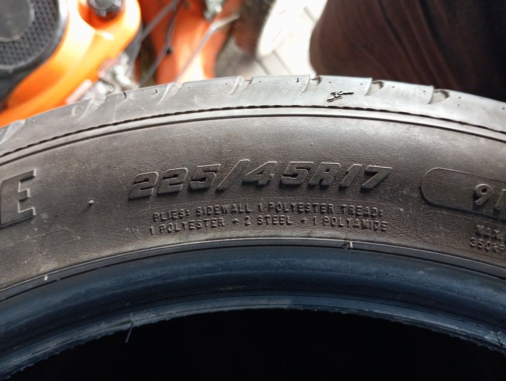 Opony letnie 225/45/17 letnie 4 sztuki