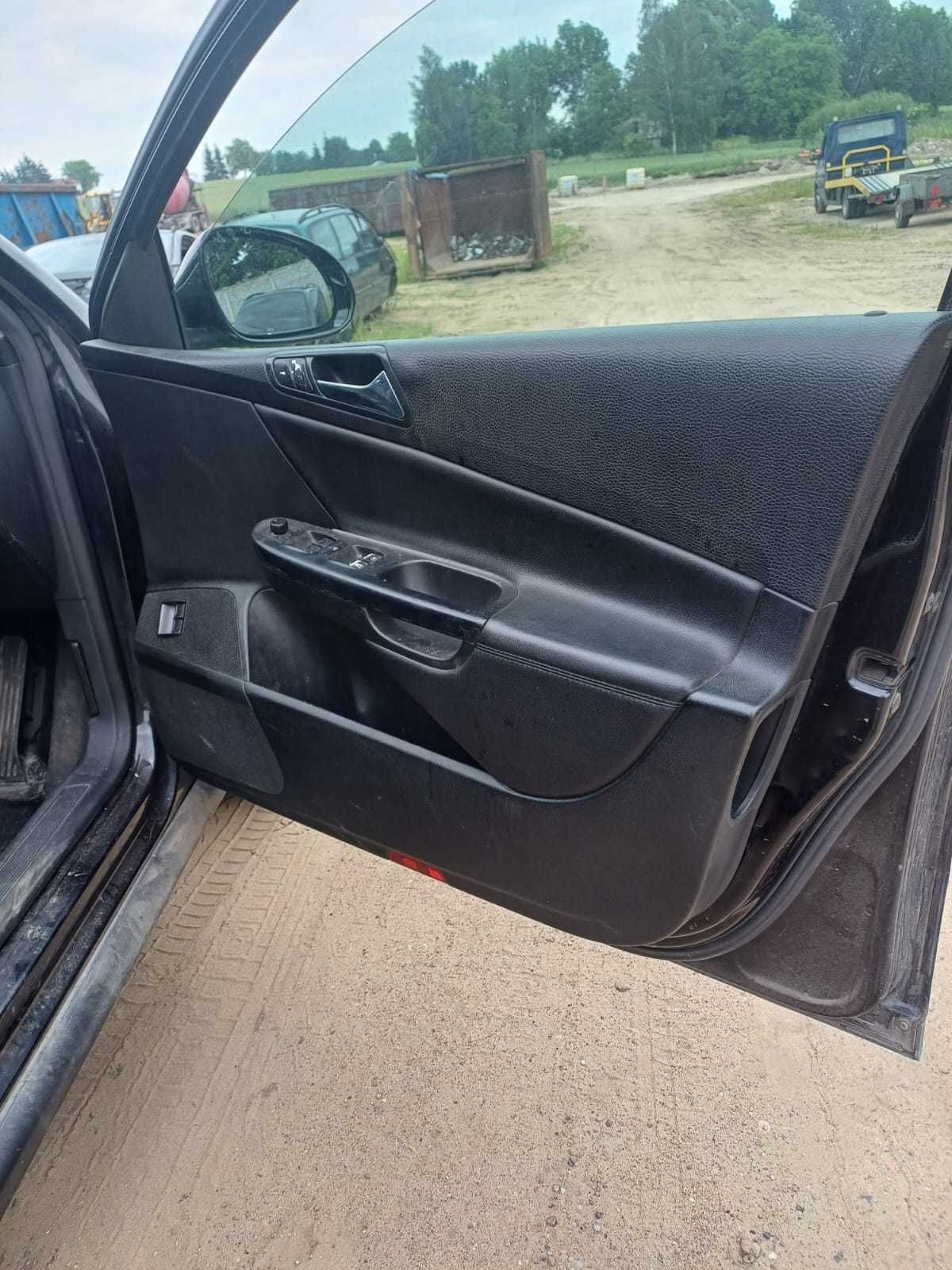 fotele kanapa środek Passat B6