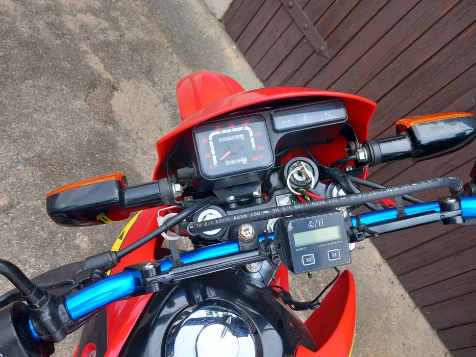 Honda Xr125L motocykl 125cc (tylko 2500km przebiegu)