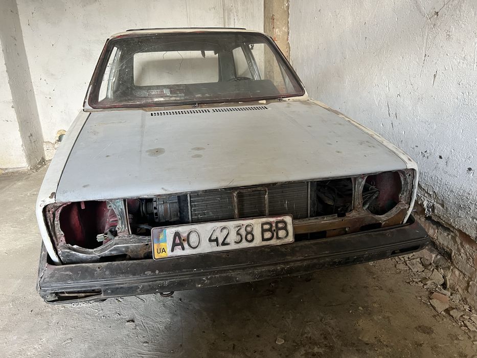 Volkswagen Golf 1 mk1 запчастини
