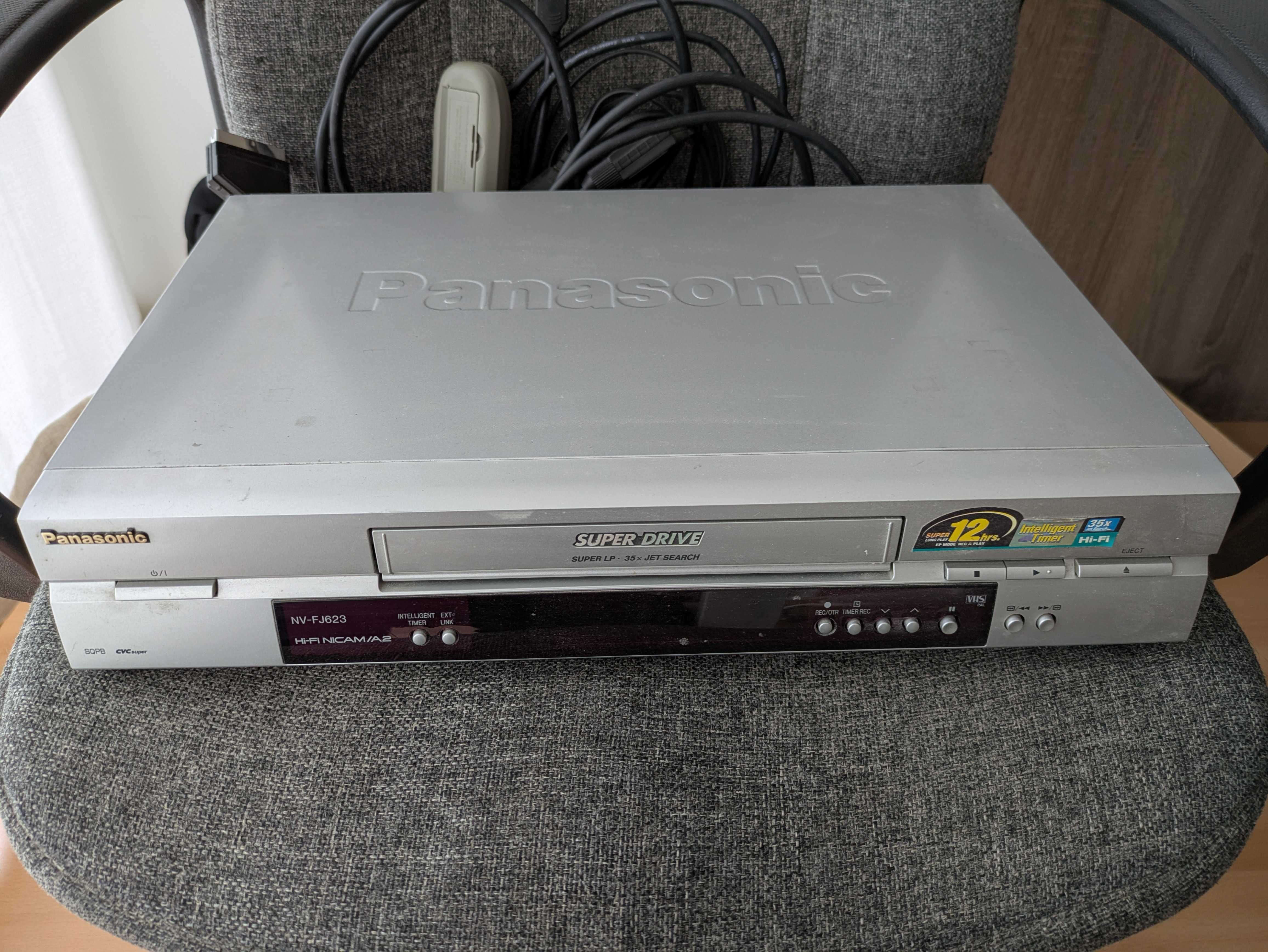 Panasonic Leitor VHS: NV-FJ623EC-S