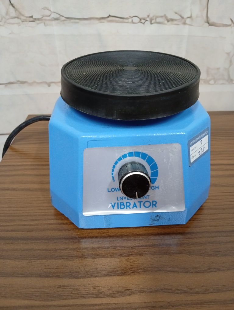 Oscylator dentystyczny wibrator gipsowy 220V 100W