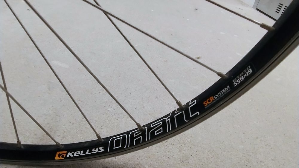 Koło przednie do roweru 26" Kellys