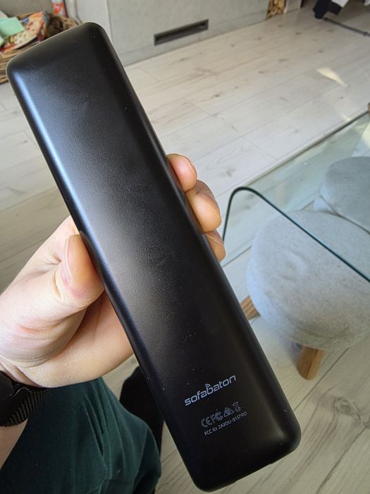 Pilot uniwersalny Smart sofabaton x1 jak harmony Logitech