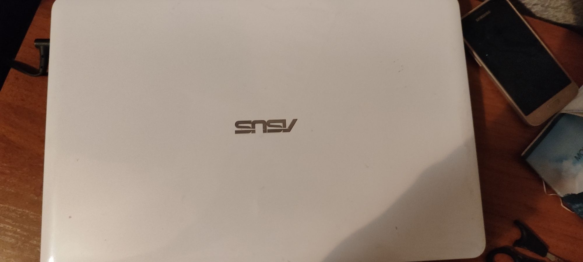 Ноутбук asus X541N, не Aser не Lenovo