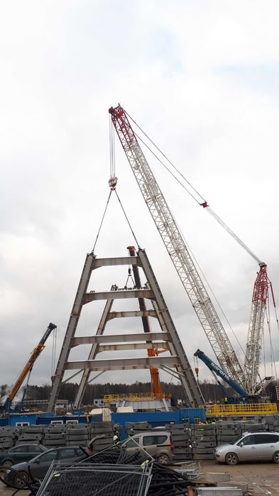 Послуги Оренда автокрана/Услуга аренда крана LIEBHERR LTM1055(50т 50м)