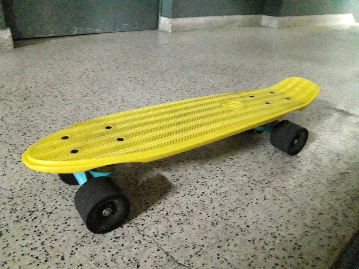 Skate penny board