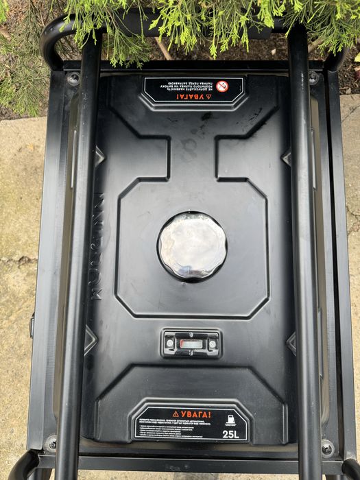 Генератор 7квт дніпро М