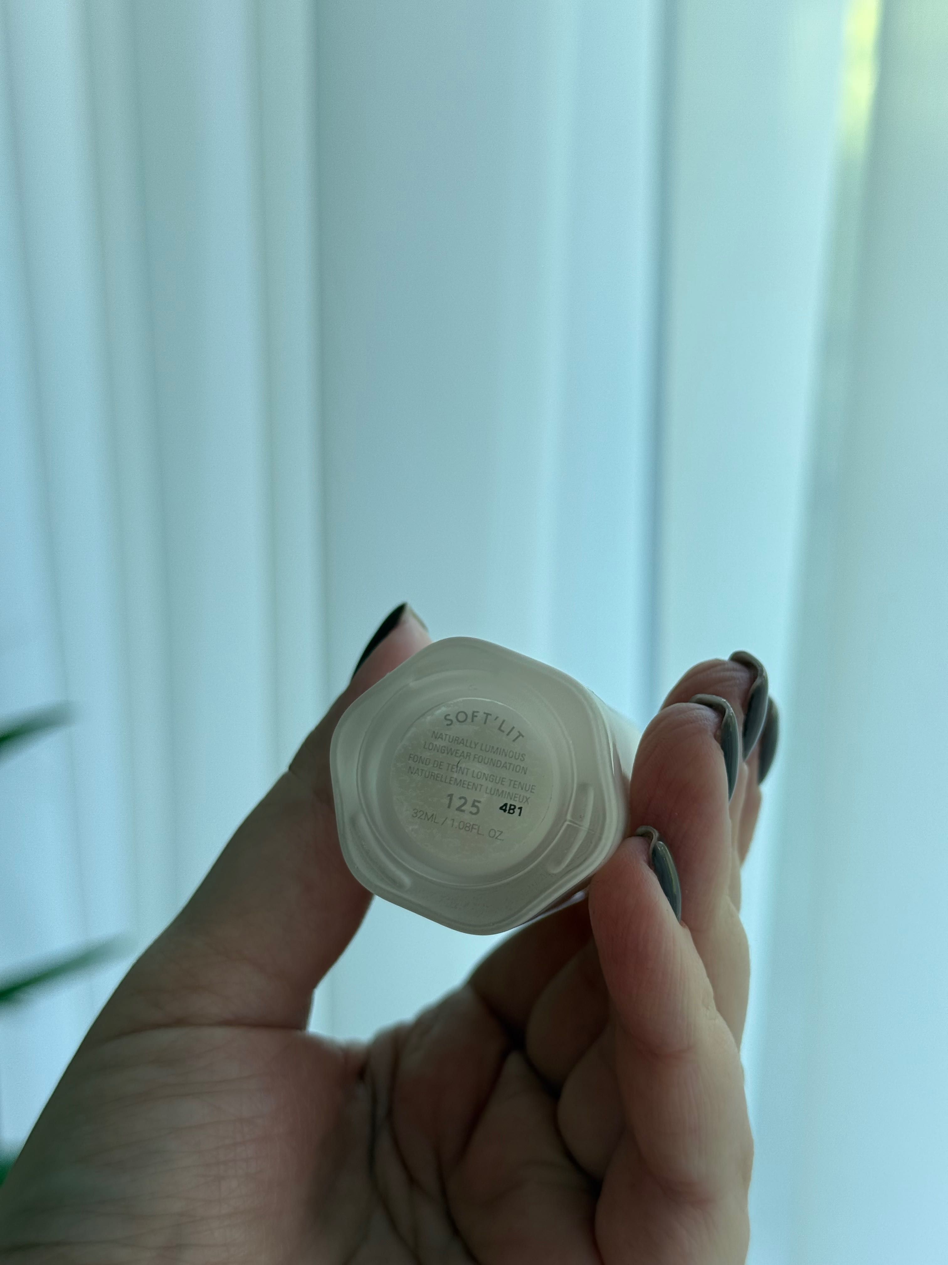 Podkałd Fenty Beauty Soft’Lit