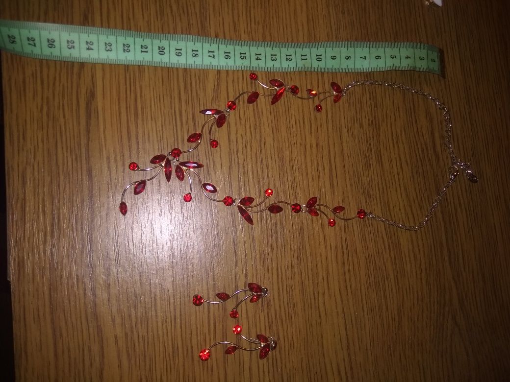 Біжутерія.          .