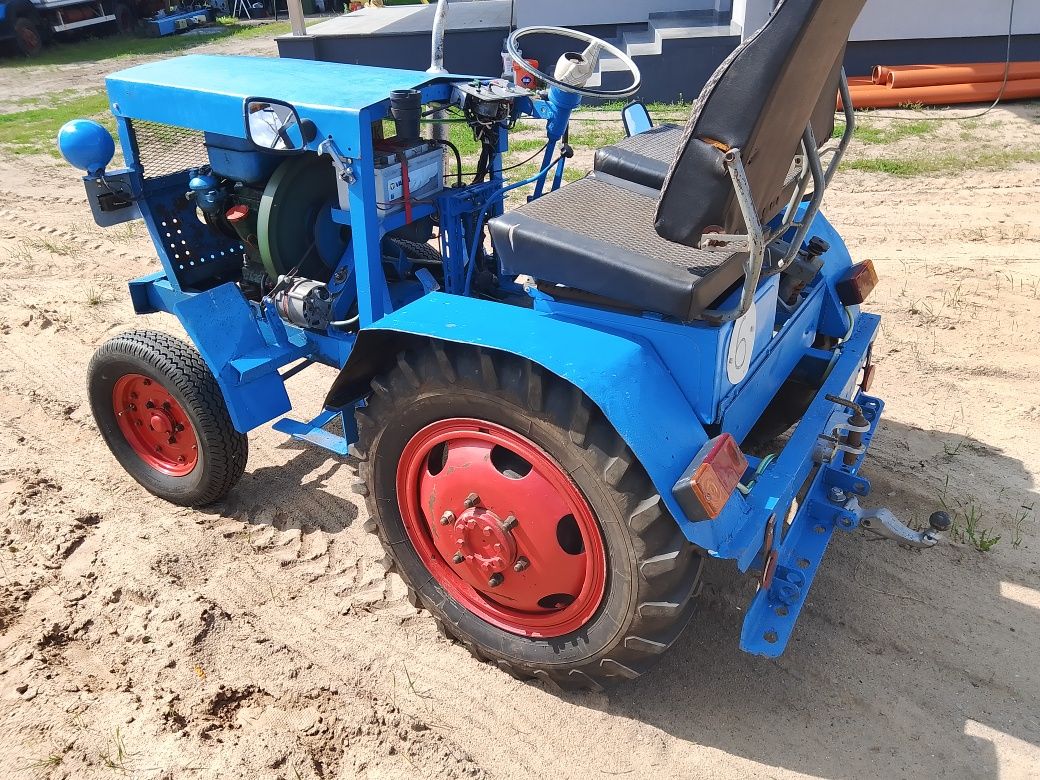 Traktor ciągnik ogrodowy z Niemiec diesel super stan