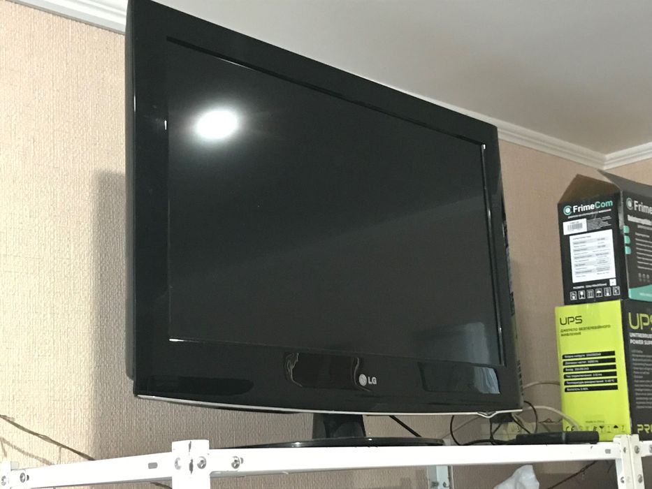 Телевізор LG 32”